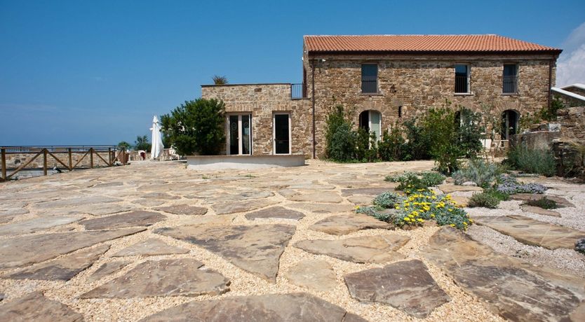 Photo of Coast to Country Charm