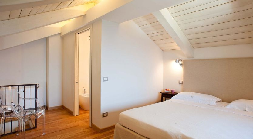 Photo of Coast to Country Charm