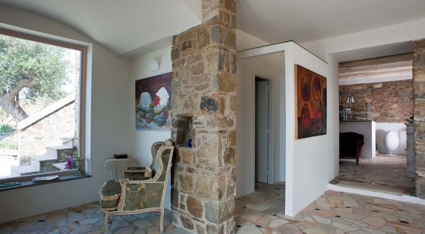 Photo of Coast to Country Charm