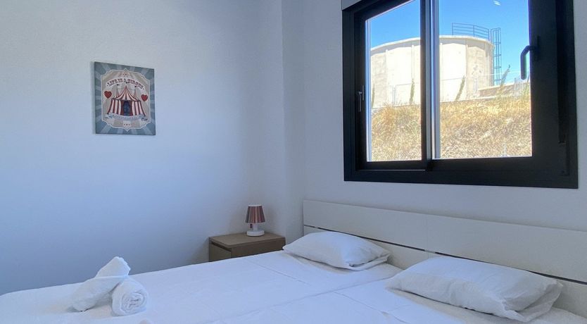 Photo of Sea Glimmer