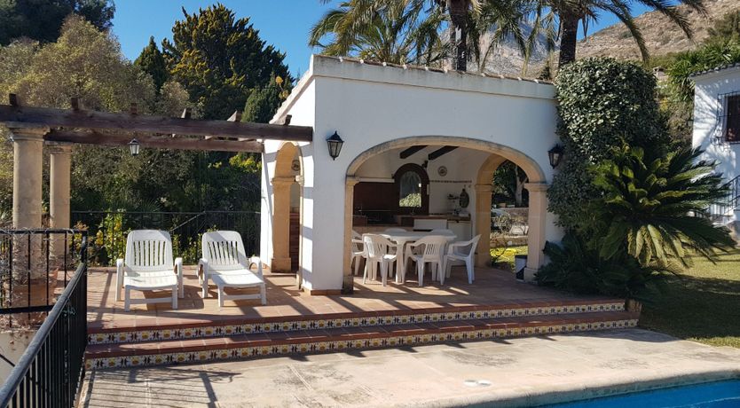 Photo of Sweet Lemon