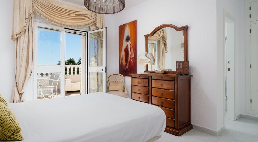 Photo of Moraira Majesty