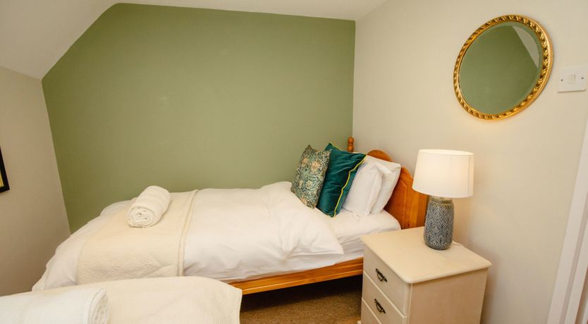 Photo of Over the Pond