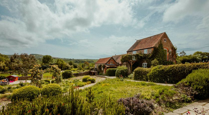 Photo of Over the Pond