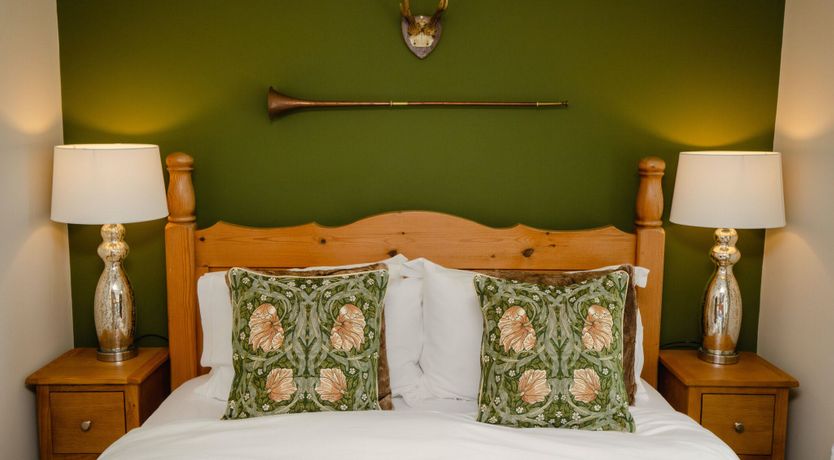 Photo of Over the Pond