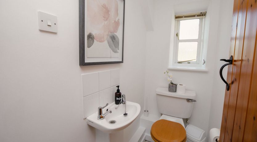 Photo of Over the Pond