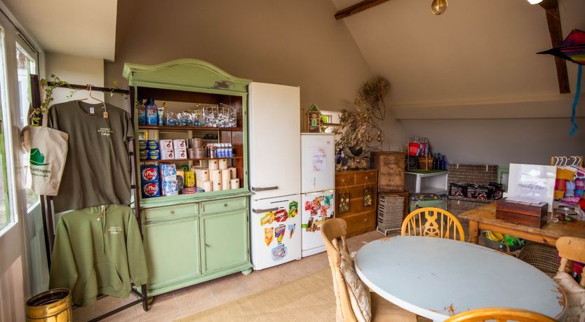 Photo of Over the Pond