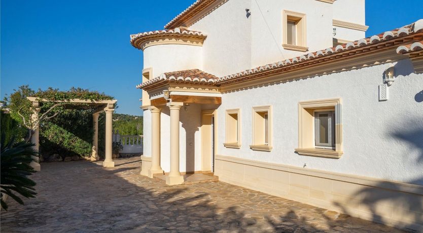 Photo of Happy Hour Somewhere