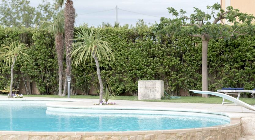 Photo of Tones of Terracotta