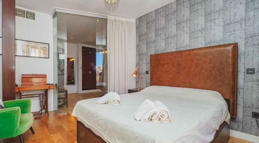 Photo of Guernica's Gambit