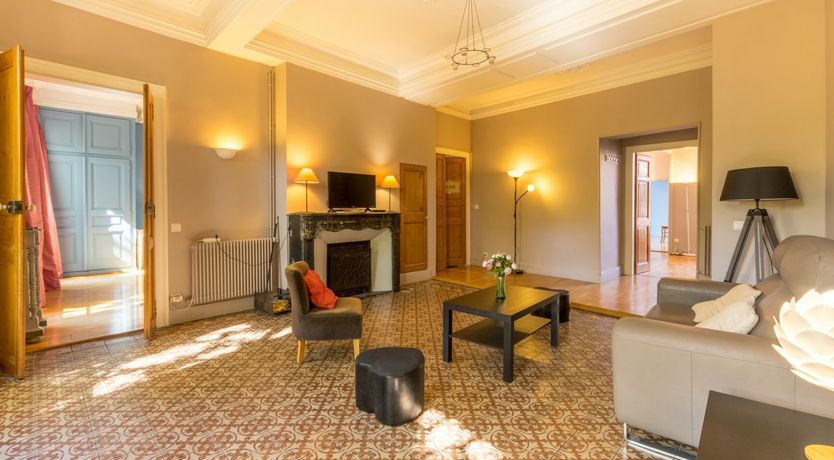 Photo of Marble & Mimosa