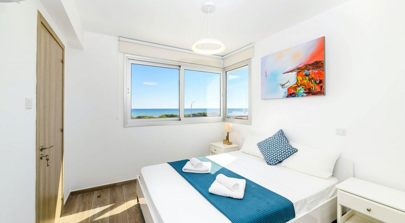 Photo of Crystal & Conch