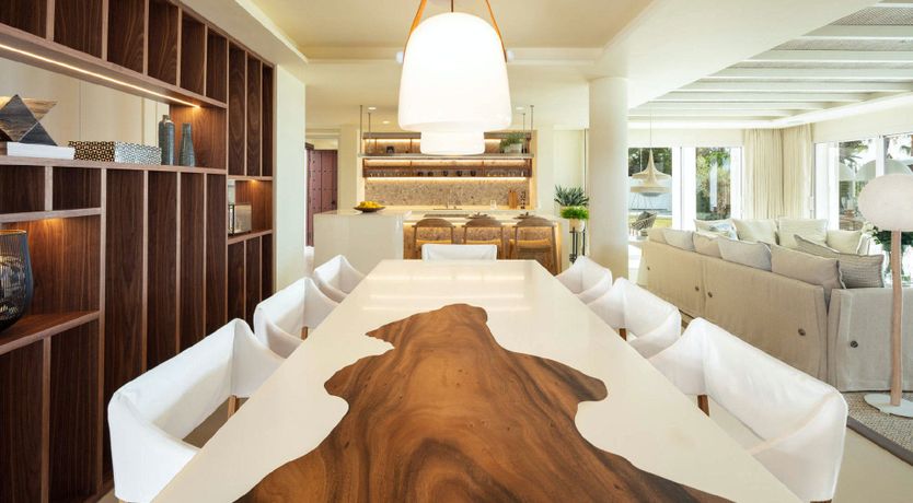 Photo of Glitz by the Sea