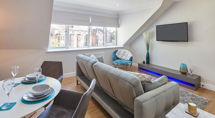 Photo of Mazarine Blue