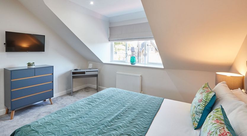 Photo of Mazarine Blue