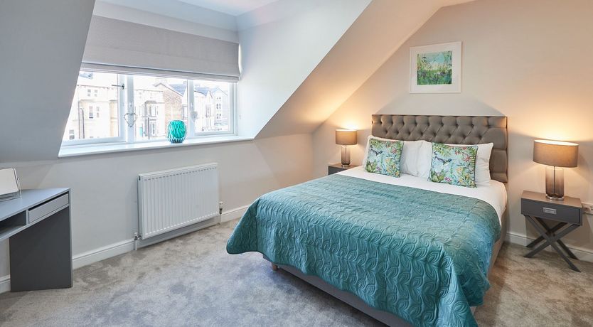 Photo of Mazarine Blue