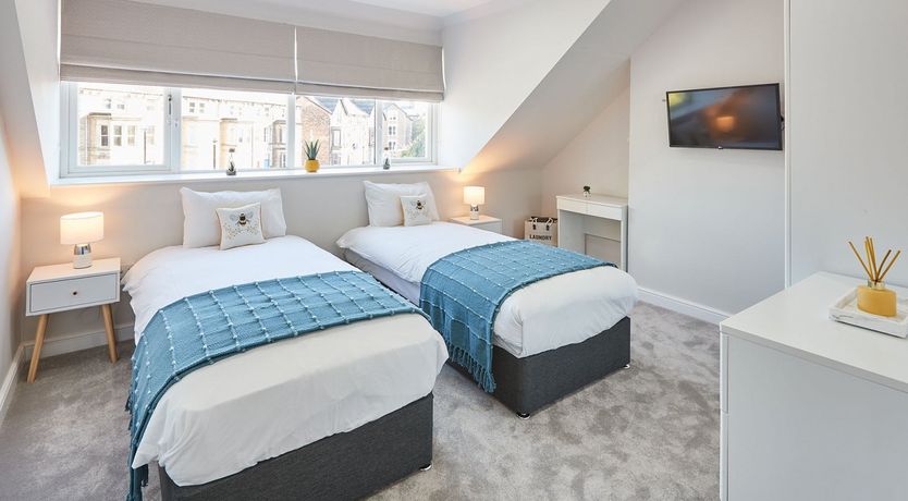 Photo of Mazarine Blue