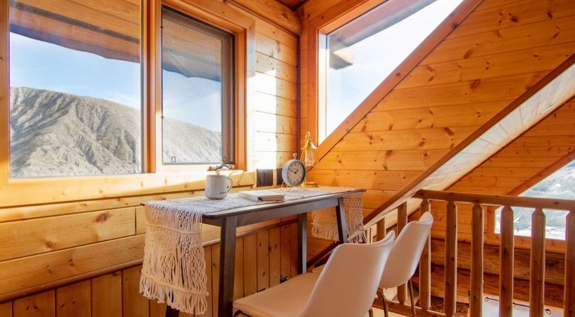 Photo of Finch Cabin