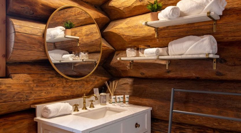 Photo of Finch Cabin