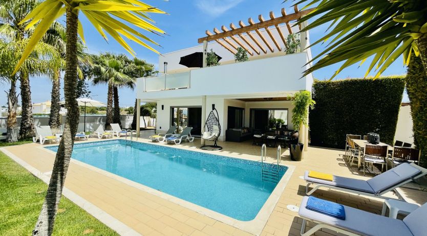 Photo of Palmeira Breeze