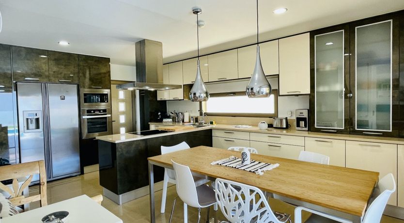 Photo of Palmeira Breeze