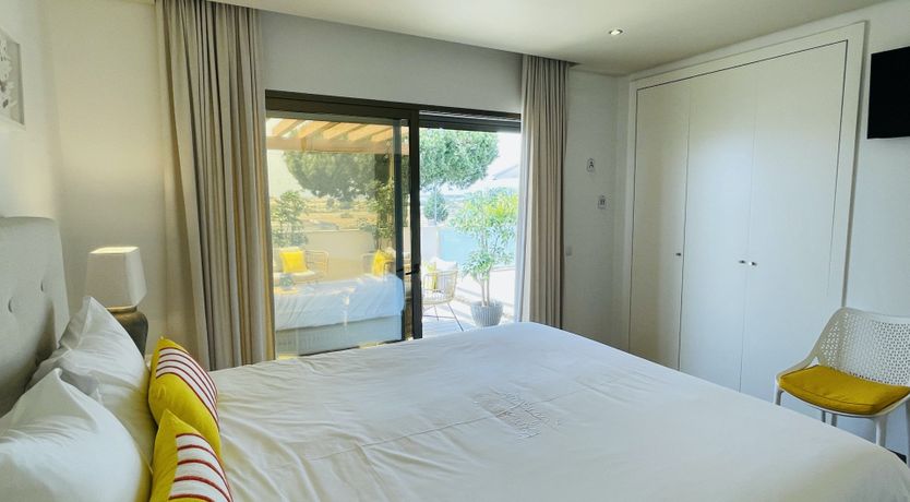 Photo of Palmeira Breeze