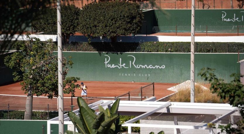 Photo of Palms & Deuces