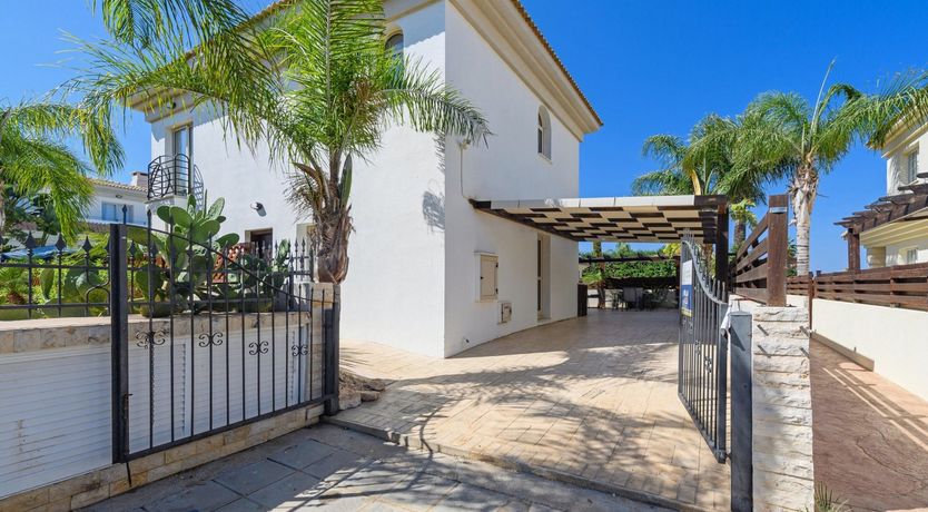 Photo of The Paralimni Suntrap