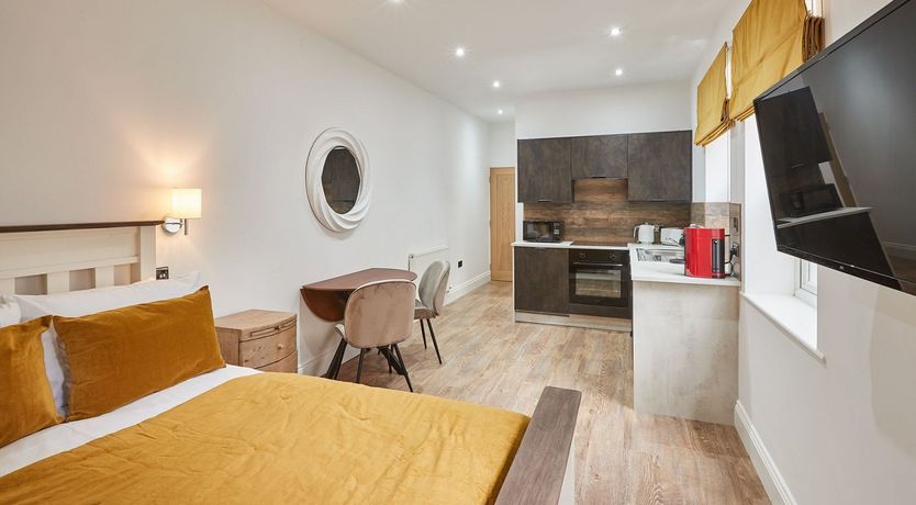 Photo of Light Mustard