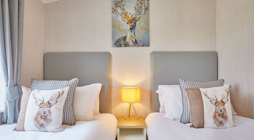 Photo of Runswick Bay Beacon