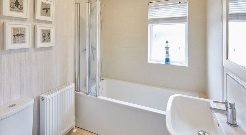 Photo of Runswick Bay Beacon