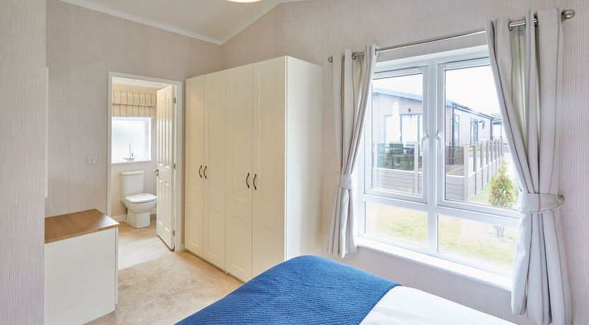 Photo of Runswick Bay Beacon