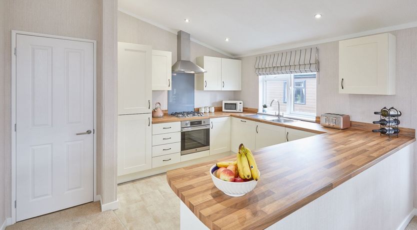 Photo of Runswick Bay Beacon