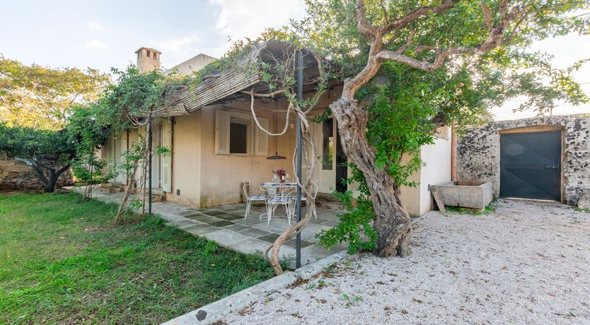 Photo of Old Town Treasures