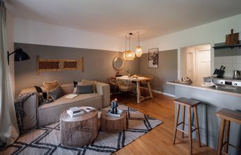Dream Harvest Holiday Home