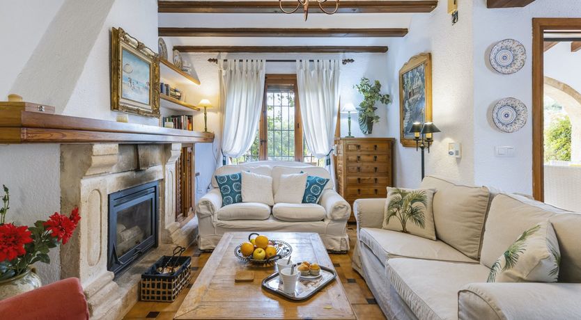 Photo of Arches & Awnings