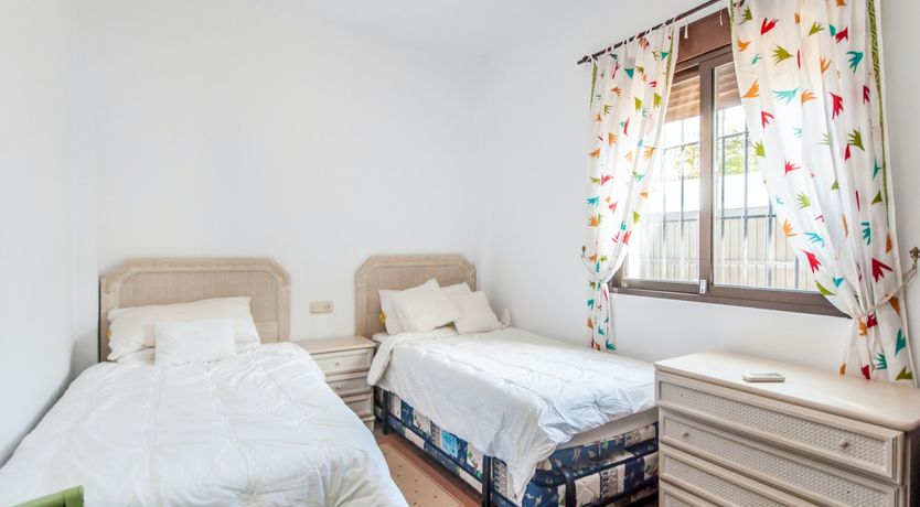 Photo of Orange Peel & Forest Green