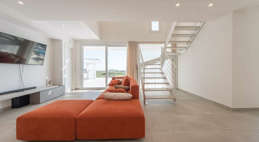 Photo of Baroque's Neighbour