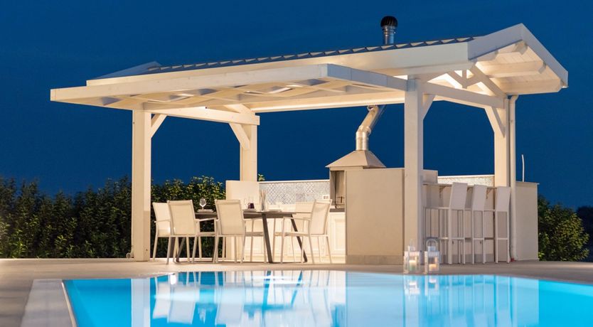 Photo of Baroque's Neighbour