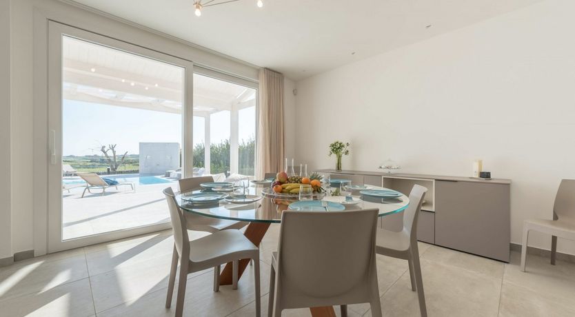 Photo of Baroque's Neighbour