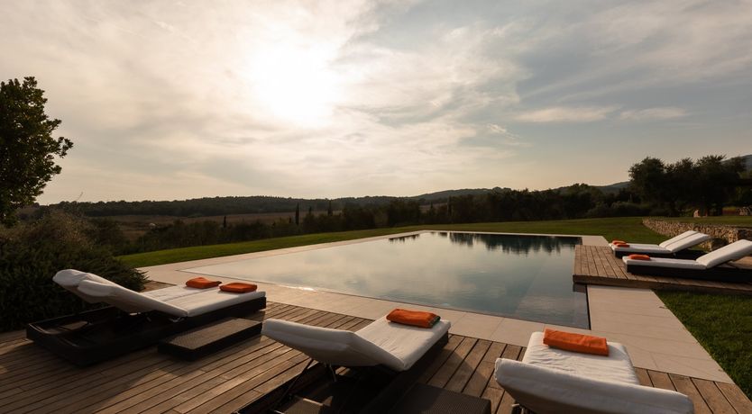 Photo of Pool Of Honey