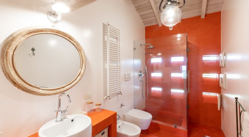 Photo of Pool Of Honey