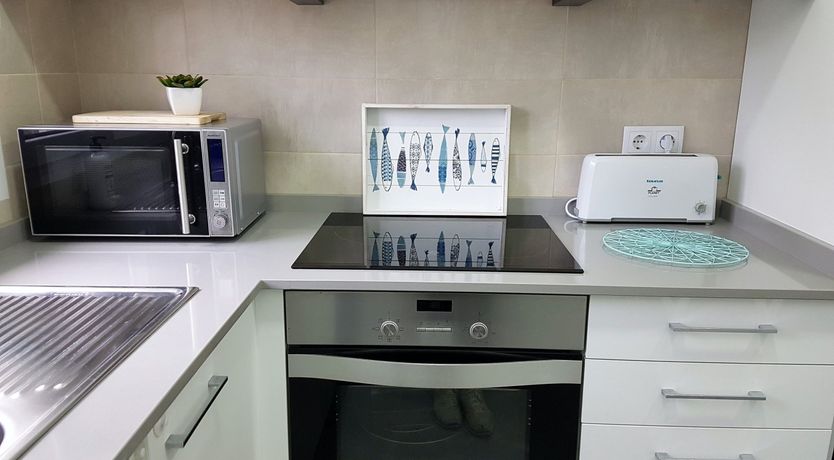 Photo of Tiles, Turquoise & Tunes