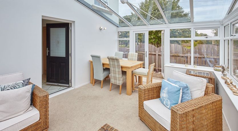 Photo of Wisteria Lane