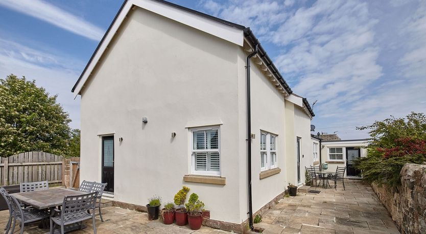 Photo of Wisteria Lane