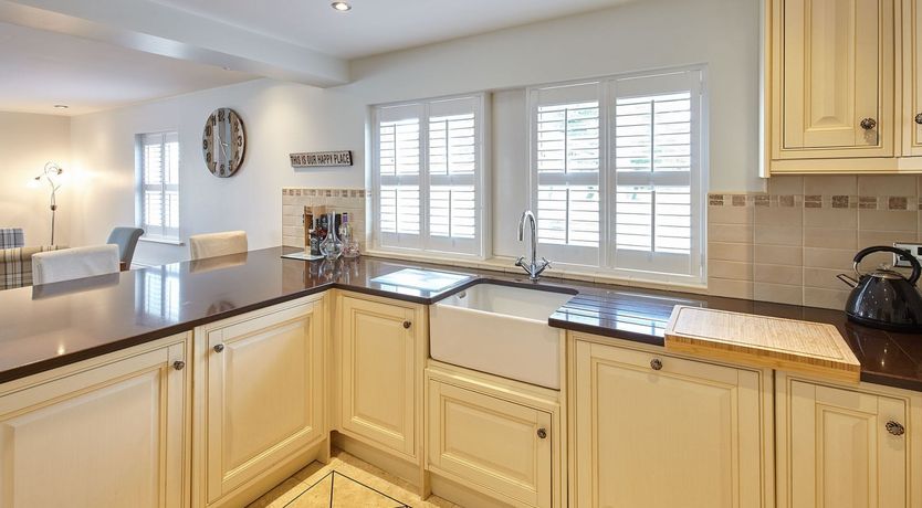 Photo of Wisteria Lane