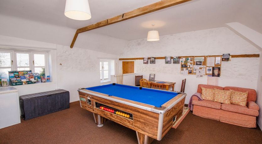 Photo of Eight Maids a Milking