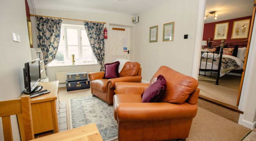 Photo of Eight Maids a Milking