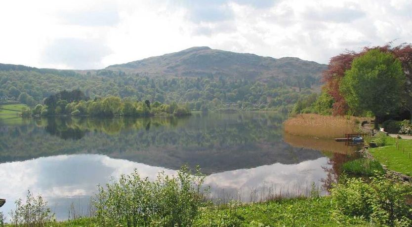 Photo of Dove Holme Cottage