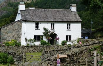 Yew Tree Farm Holiday Cottage